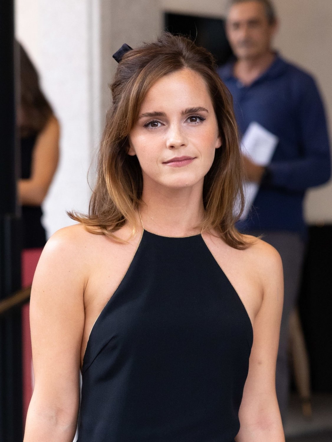 znfOGVBL Emma Watson 4 44.jpg